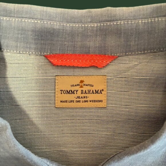 Tommy Bahama XLT Men's Short Sleeve Button Down Shirt Chambray Light Blue - Picture 2 of 11